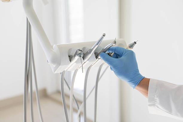 24/7 Emergency Teeth Whitening experts in Wedgefield, FL